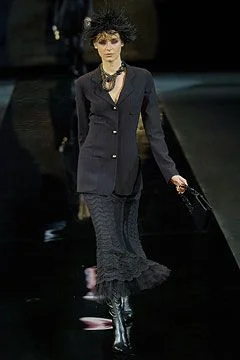 Look 18